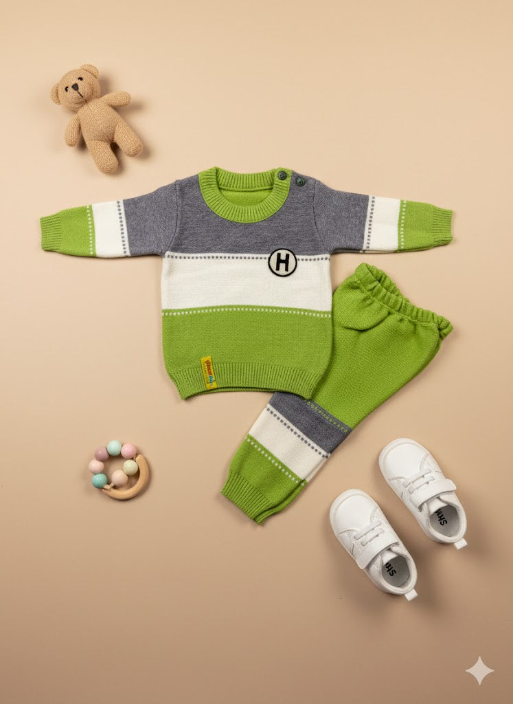 Woolen suit with colourblock strips